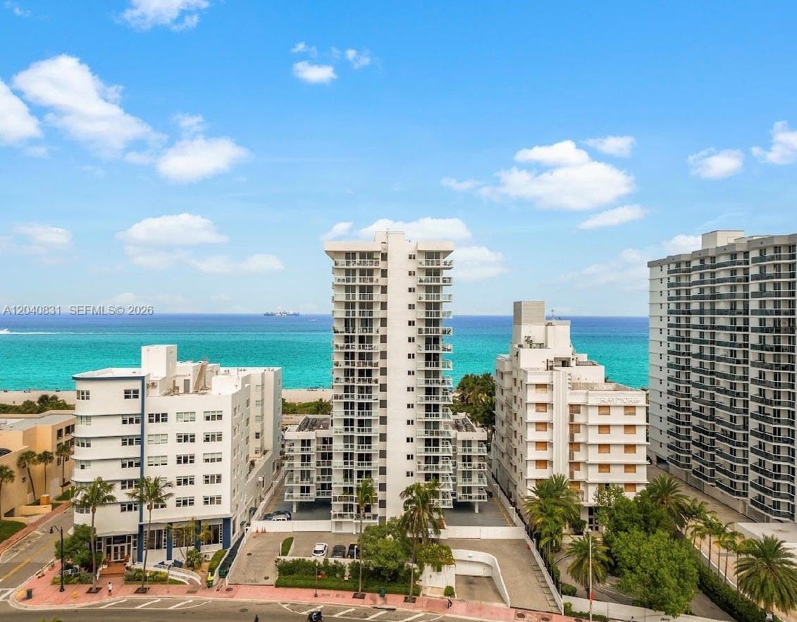 ROYAL CLUB CONDOMINIUM · #1603 in Miami Beach - Photo 48