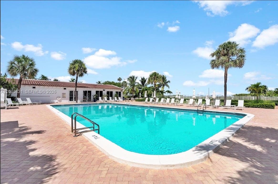 ROYAL CLUB CONDOMINIUM · #1603 in Miami Beach - Photo 40