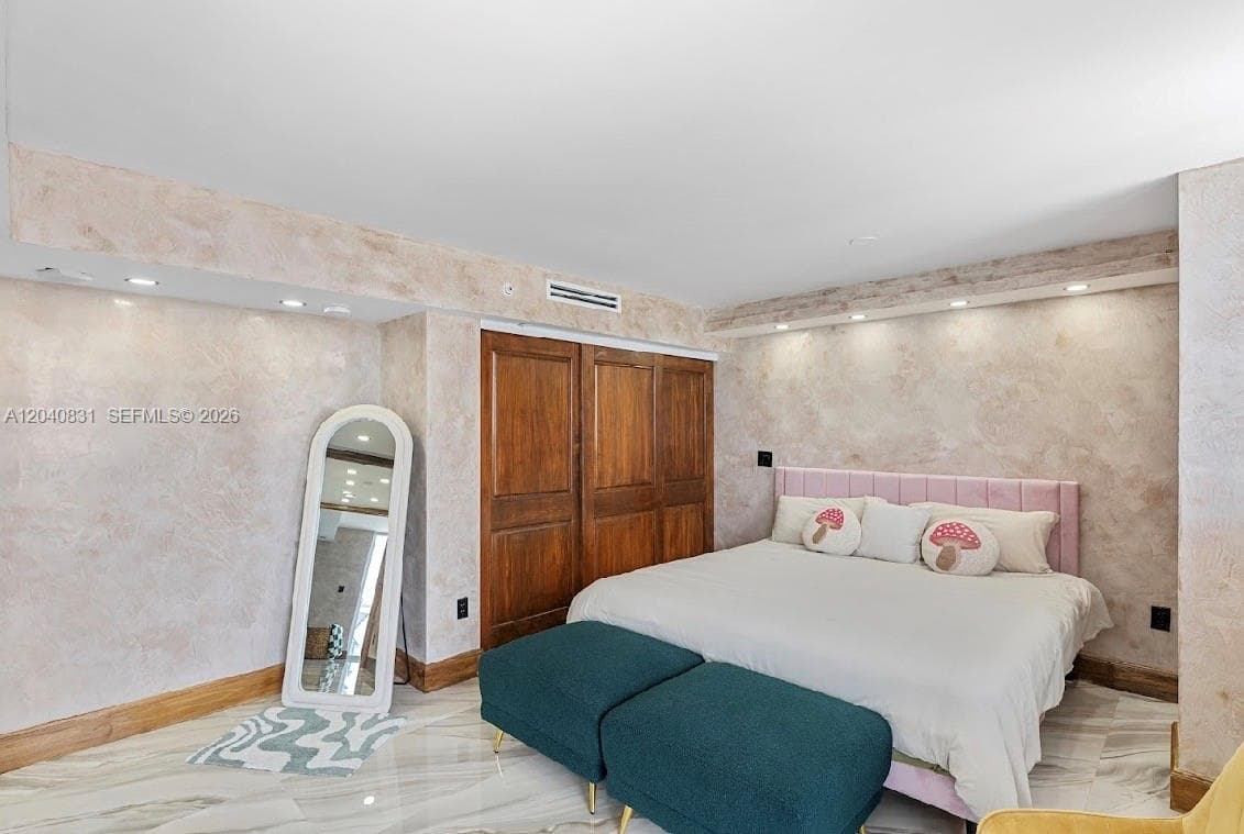 ROYAL CLUB CONDOMINIUM · #1603 in Miami Beach - Photo 29