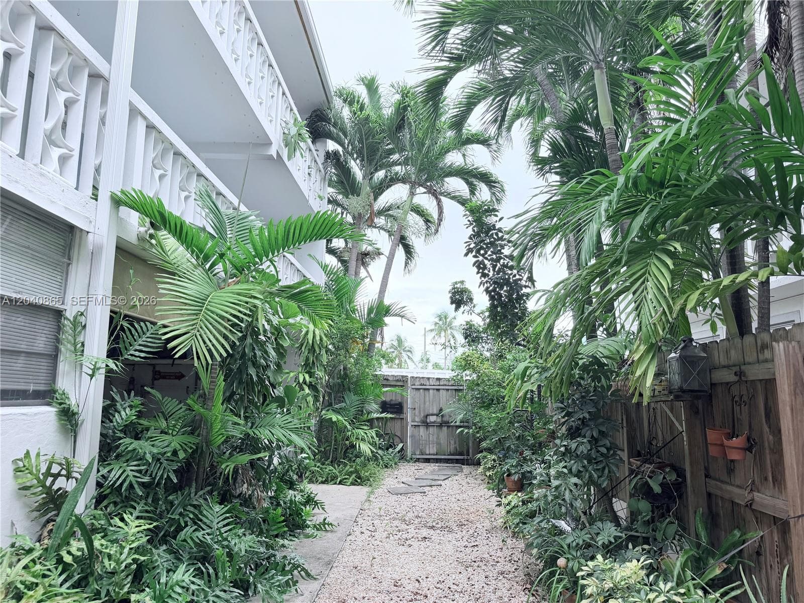 GOLDEN KEY · #2 in Bay Harbor Islands - Photo 25