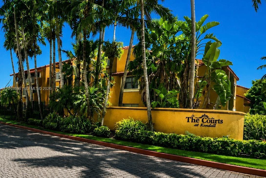 THE COURTS AT KENDALL CON · #C-306 in Miami - Photo 14