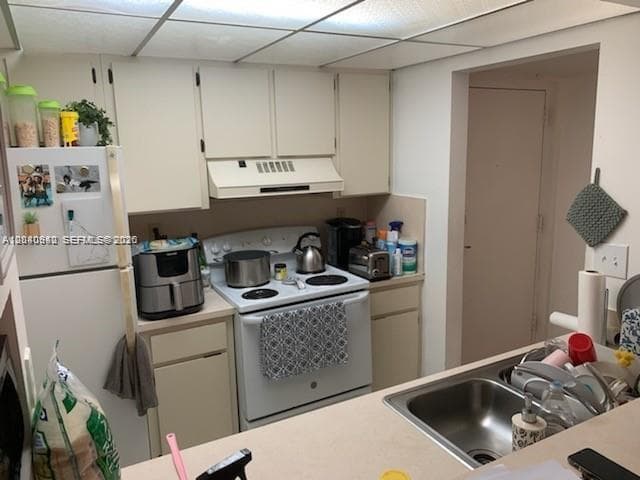 LAS BRISAS @COUNTRY CLUB · #D310 in Hialeah - Photo 3