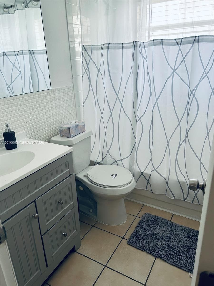 500 Sw 7th St · #510 in Hallandale Beach - Photo 8
