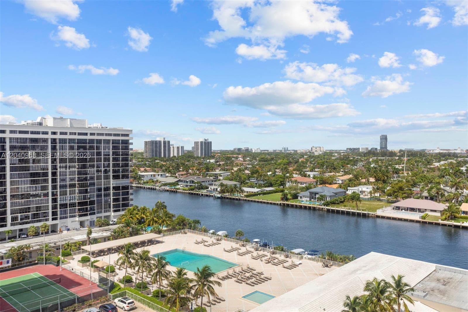 HEMISPHERES CONDO · #11E in Hallandale Beach - Photo 1