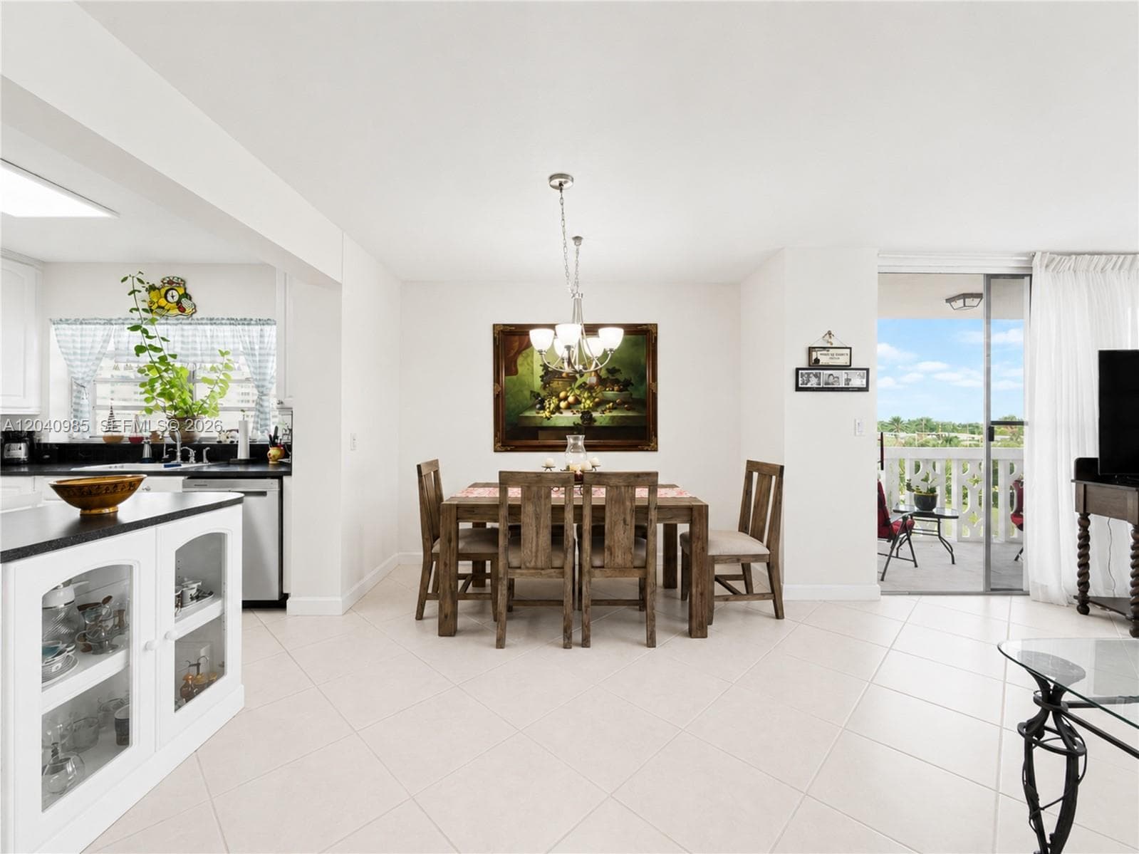 Imperial Towers · #620 in Hallandale Beach - Photo 9