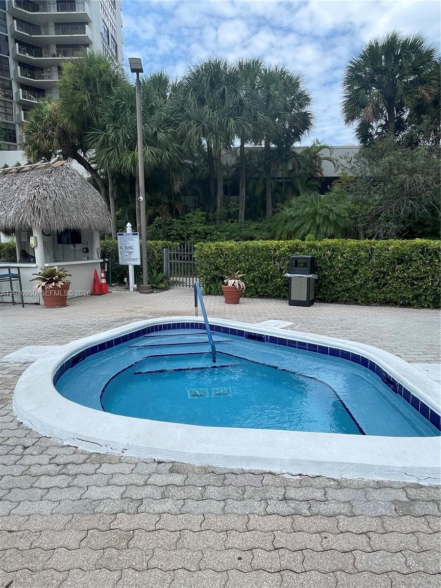 Biscayne Cove Condominium · #305 in Aventura - Photo 27