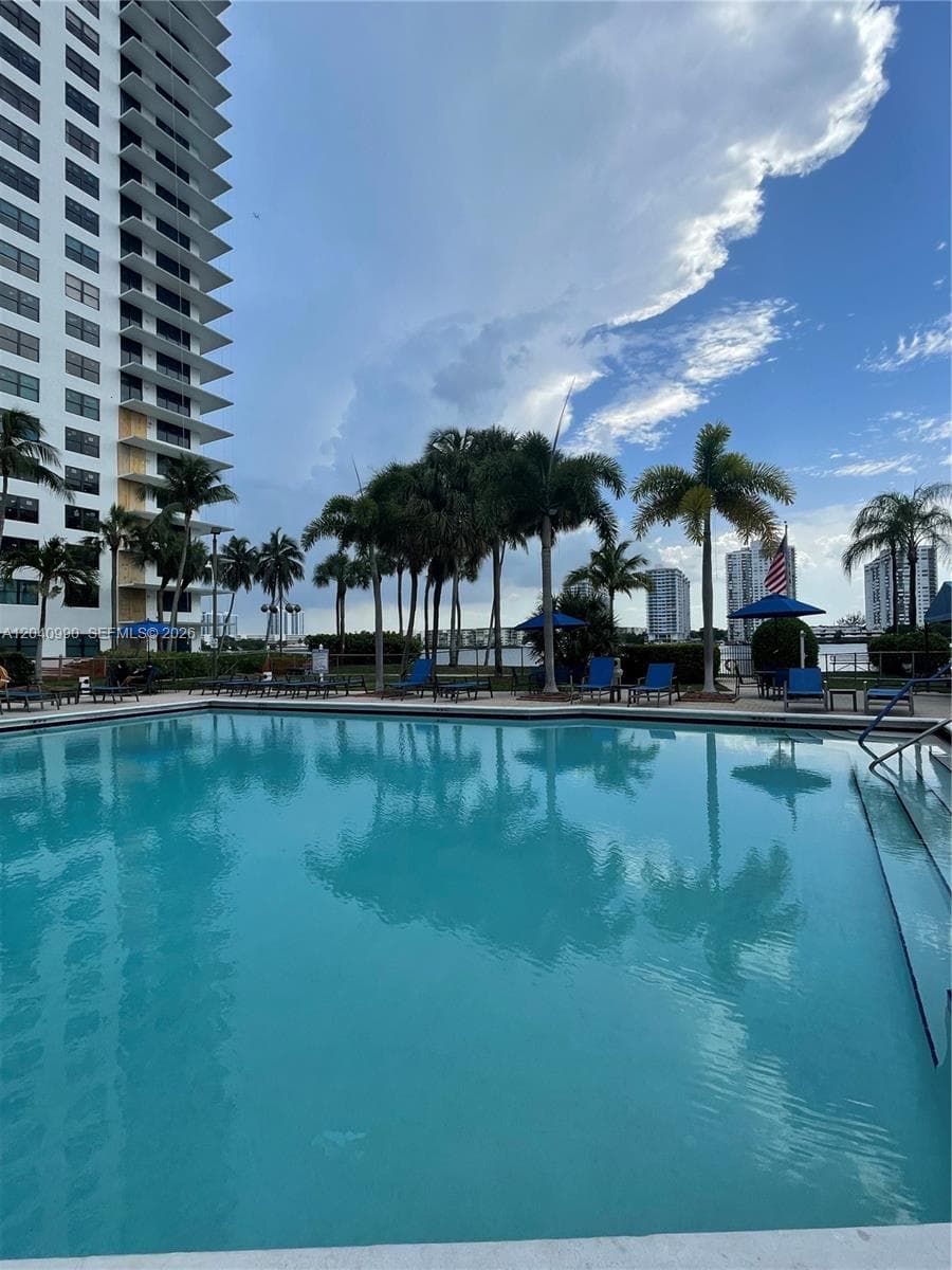 Biscayne Cove Condominium · #305 in Aventura - Photo 28