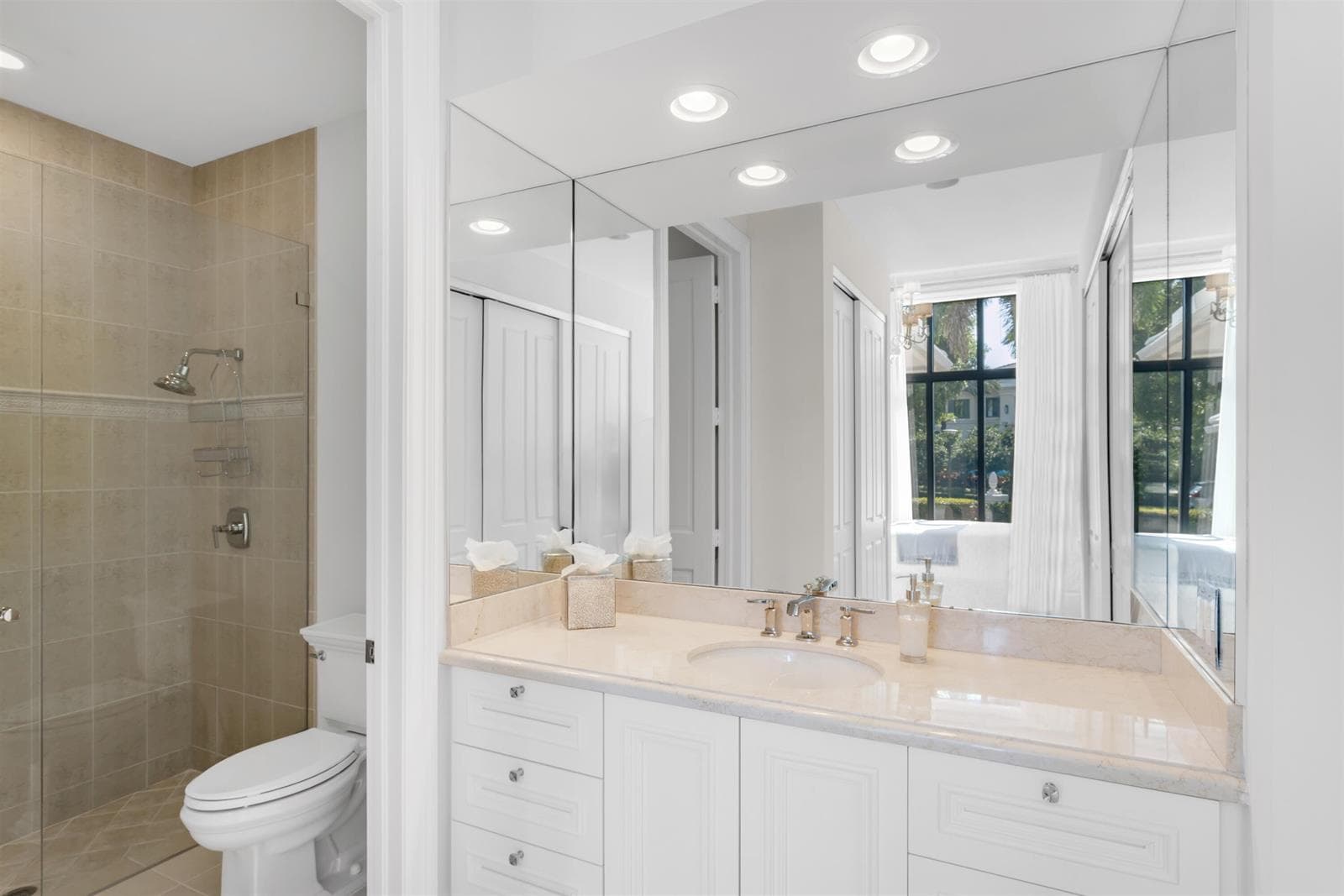BATHROOM_1