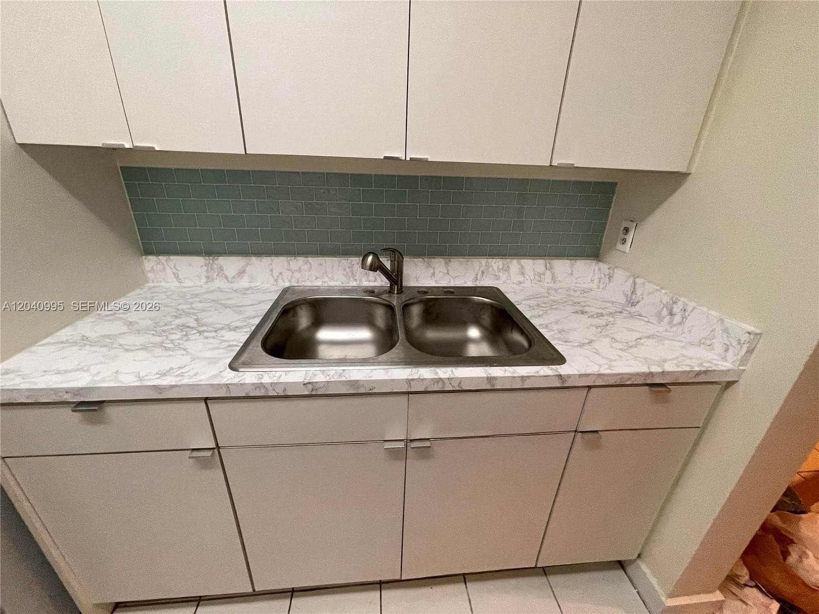 17th Green Condo · #109 in Hallandale Beach - Photo 32