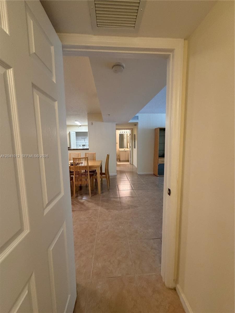 SHERIDAN BEACH CLUB CONDO · #105 in Dania Beach - Photo 20