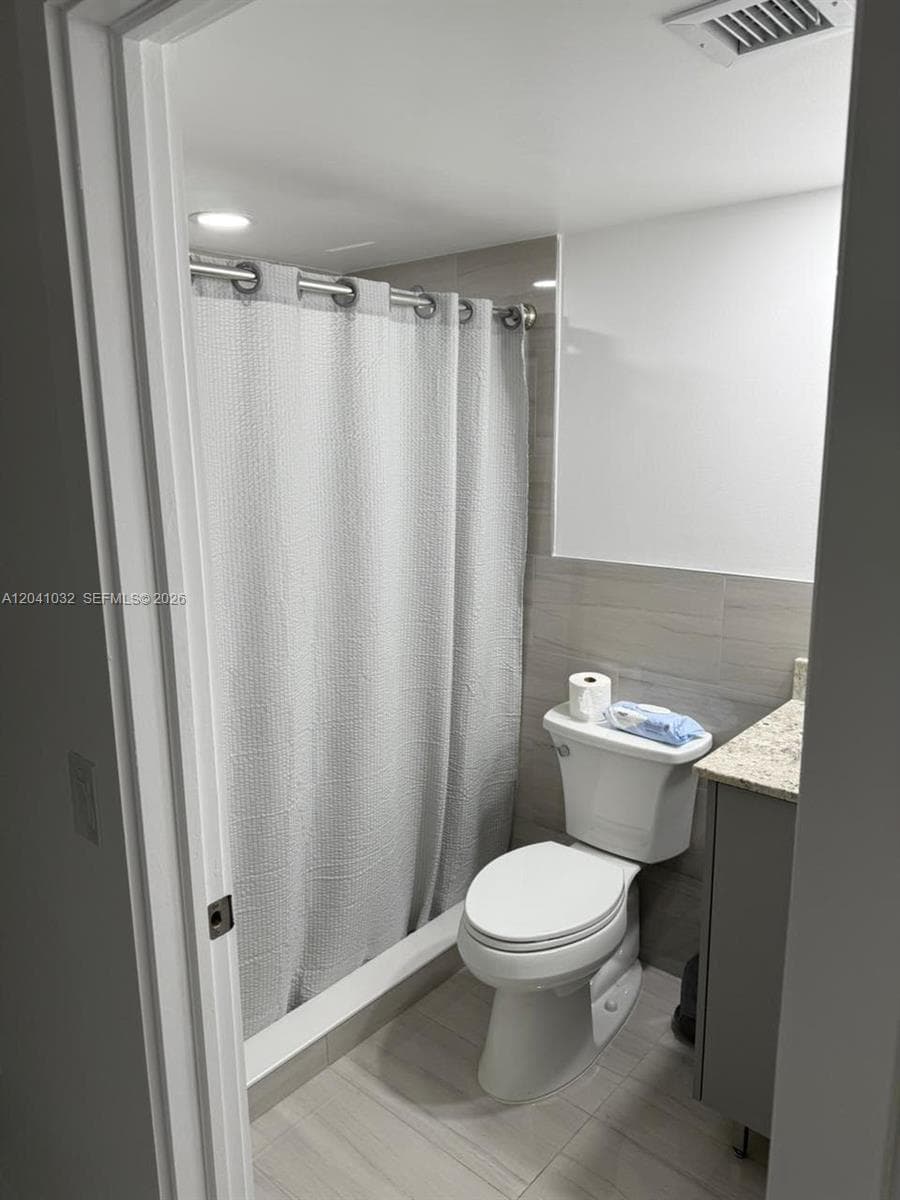 Poinciana at Miami Condo · #303 in Miami - Photo 5