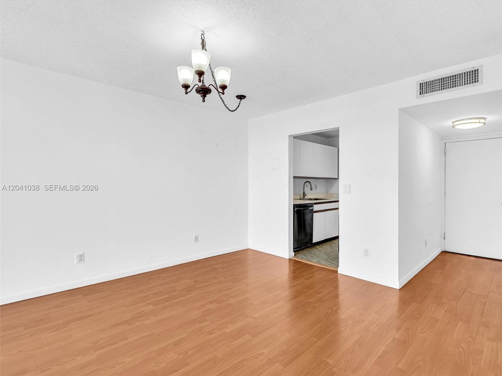 KEYSTONE TOWERS CONDO For Sale 2020 NE 135th St # 601NORTH MIAMI, FL 33181