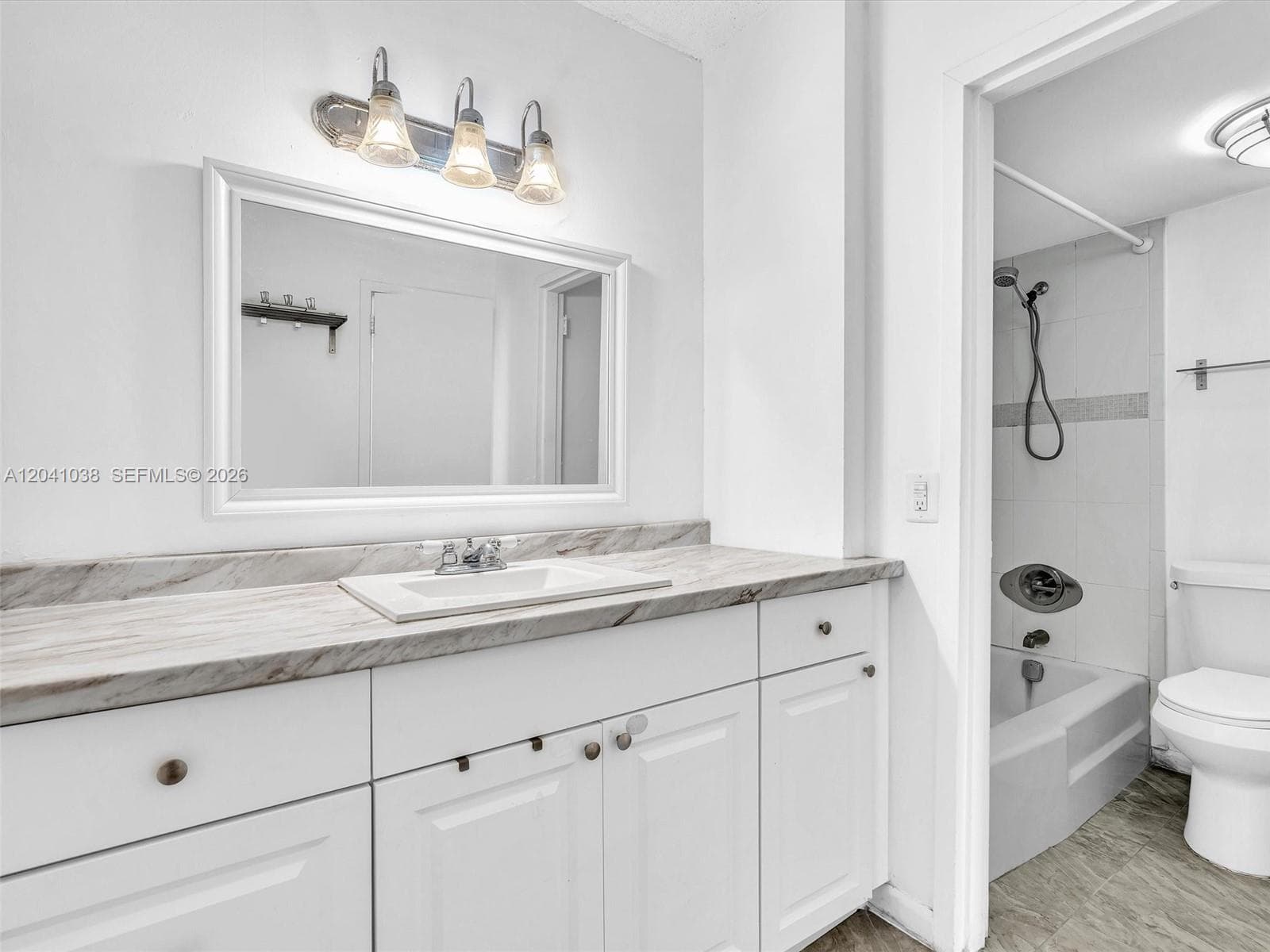 KEYSTONE TOWERS CONDO For Sale 2020 NE 135th St # 601NORTH MIAMI, FL 33181