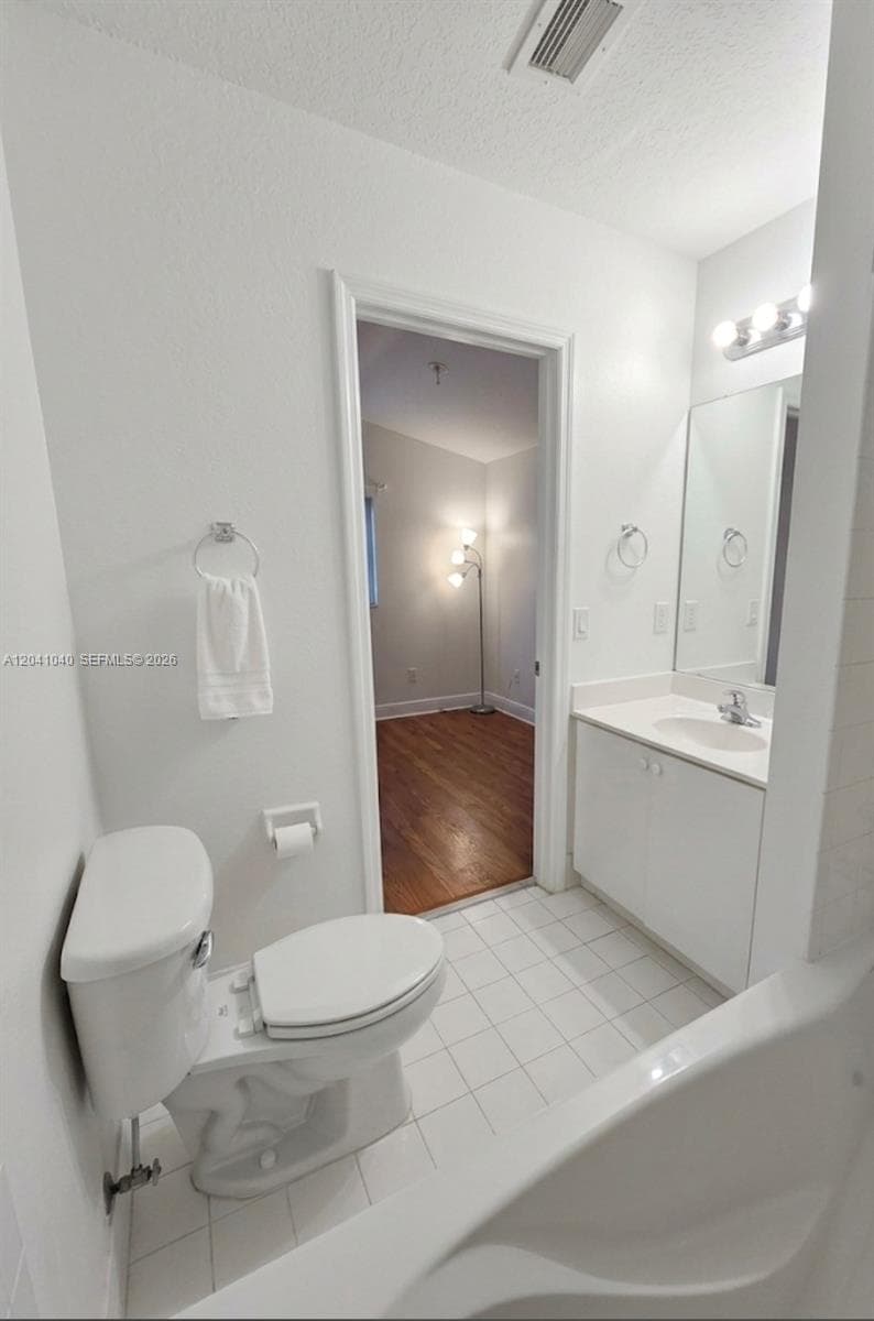CENTURY PARK CONDO NO 2 · #204 in Miami - Photo 9