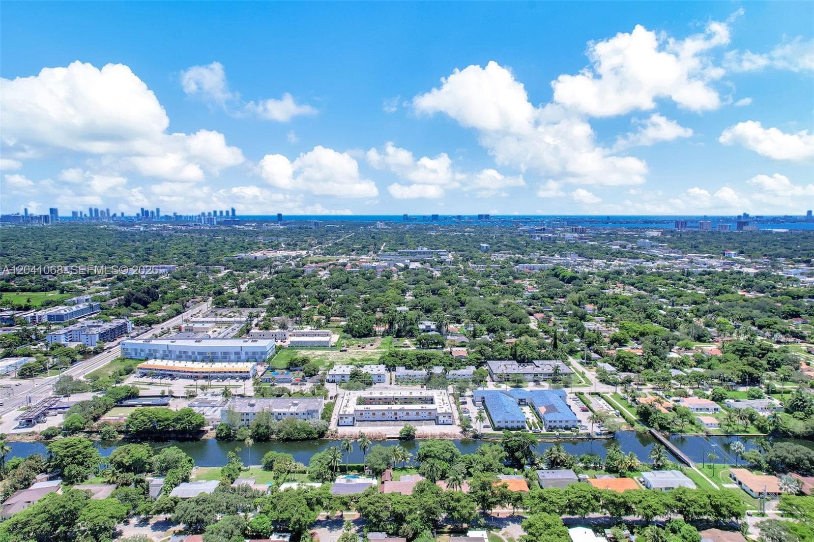 13210 Memorial Hwy · #217 in North Miami - Photo 11