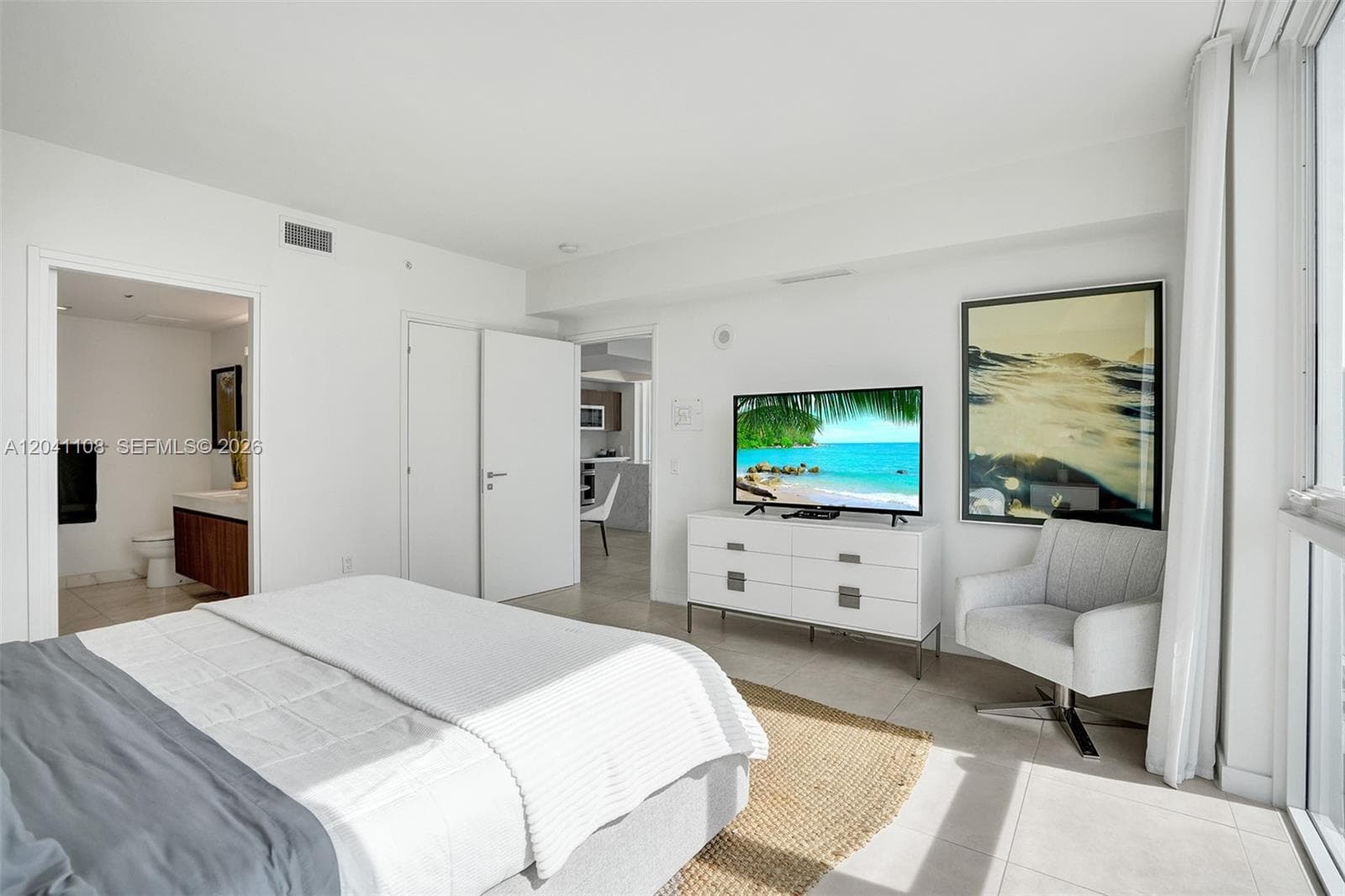 TIFFANY HOUSE CONDO · #715 in Fort Lauderdale - Photo 8