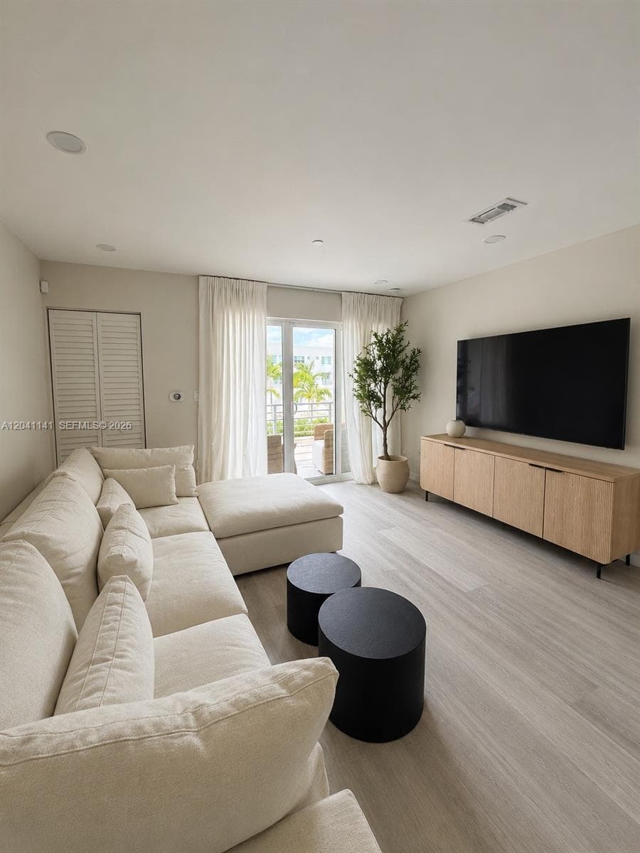 AVENTURA VILLAGE · #4211 in Miami - Photo 3