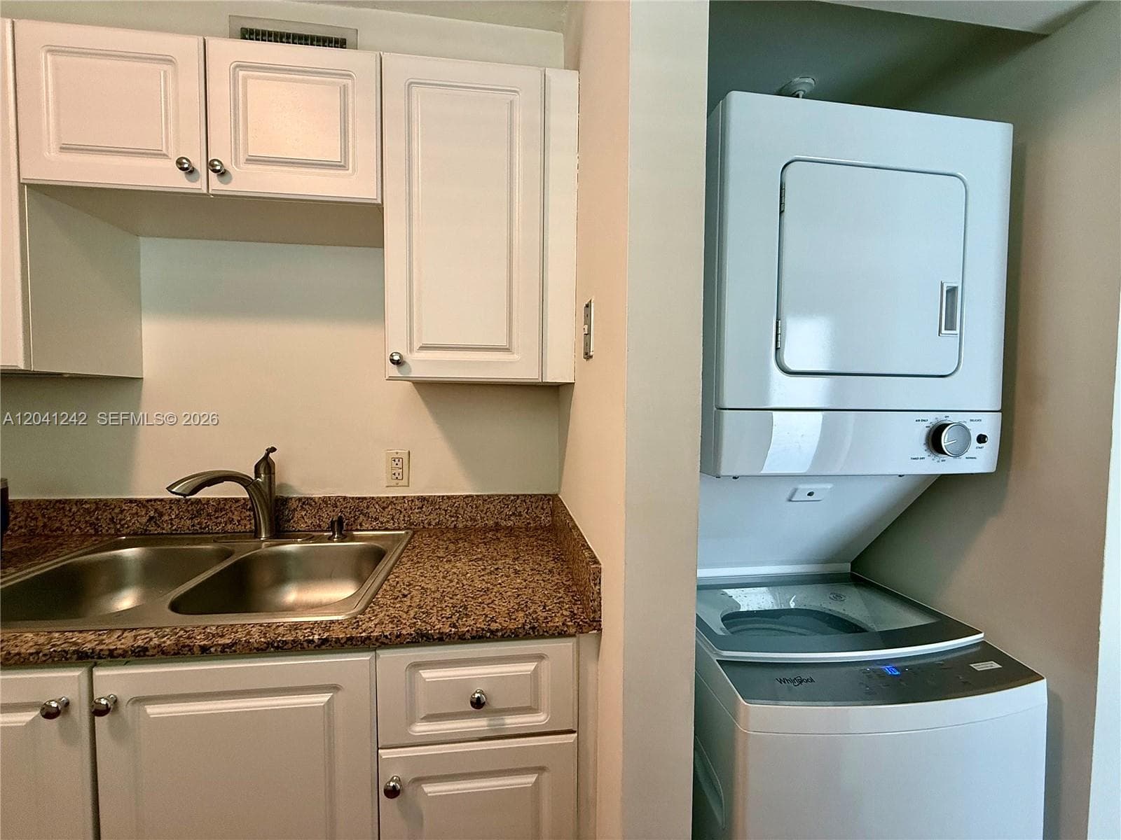 ROND POINT CONDO · #407 in Miami Beach - Photo 3