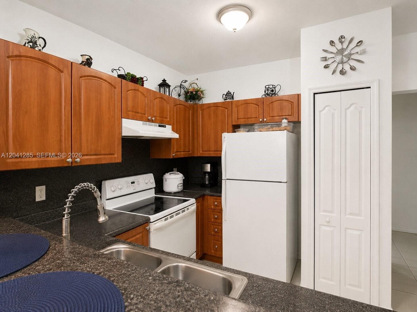 Shoma Homes · #200-16 in Hialeah - Photo 5