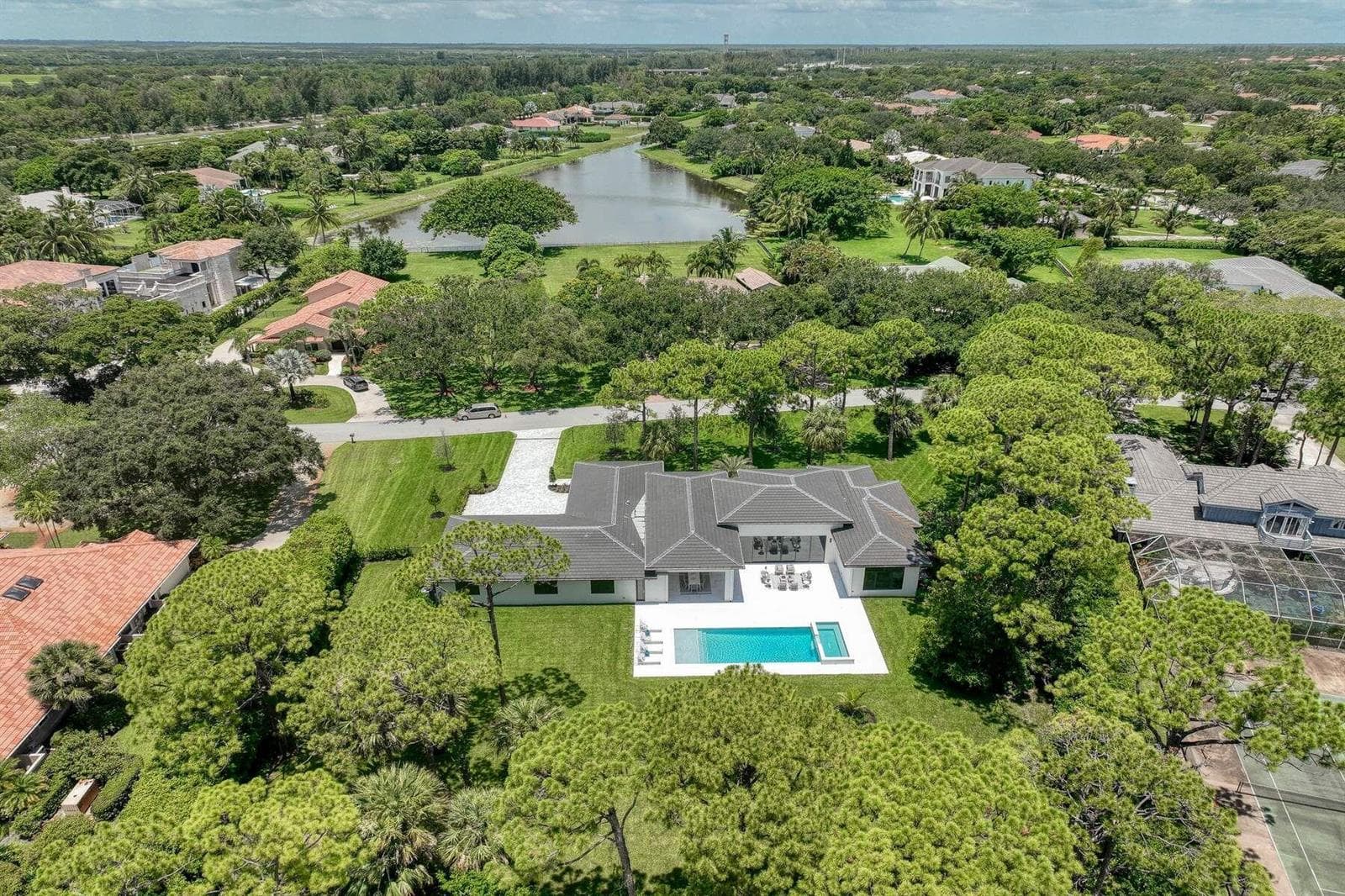 5382 Sea Biscuit Road - 67LXK2(52)