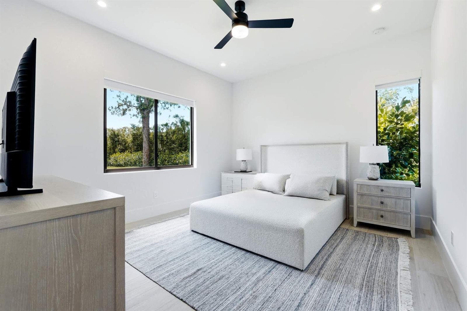 5382 Sea Biscuit Road - 67LXK2(32)