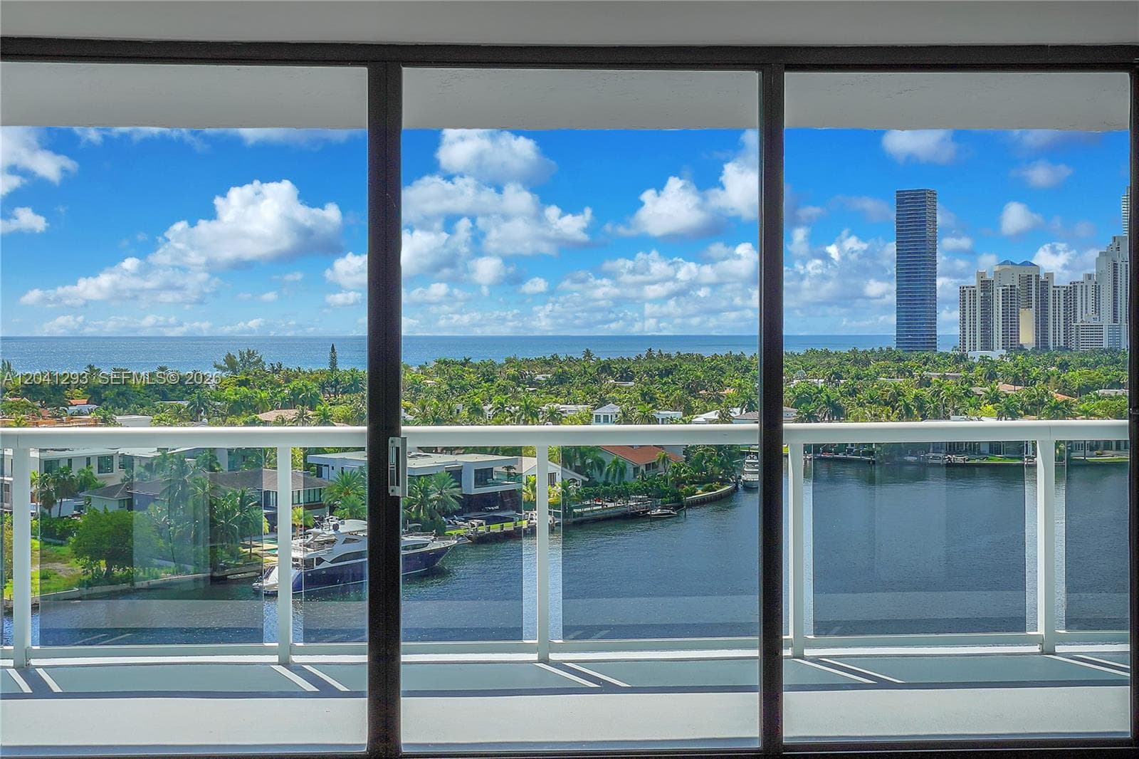 WATERVIEW CONDO · #1245 in Aventura - Photo 30