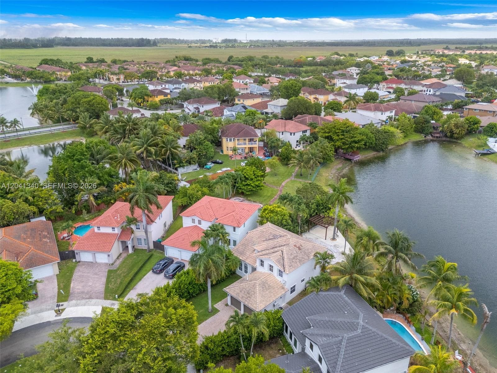 16335 SW 81 St photo 9
