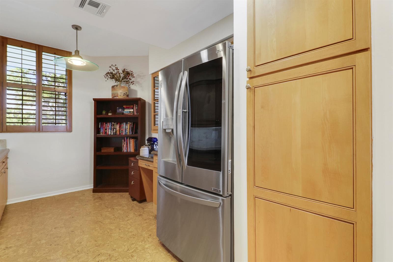 Option for Eat-In Area