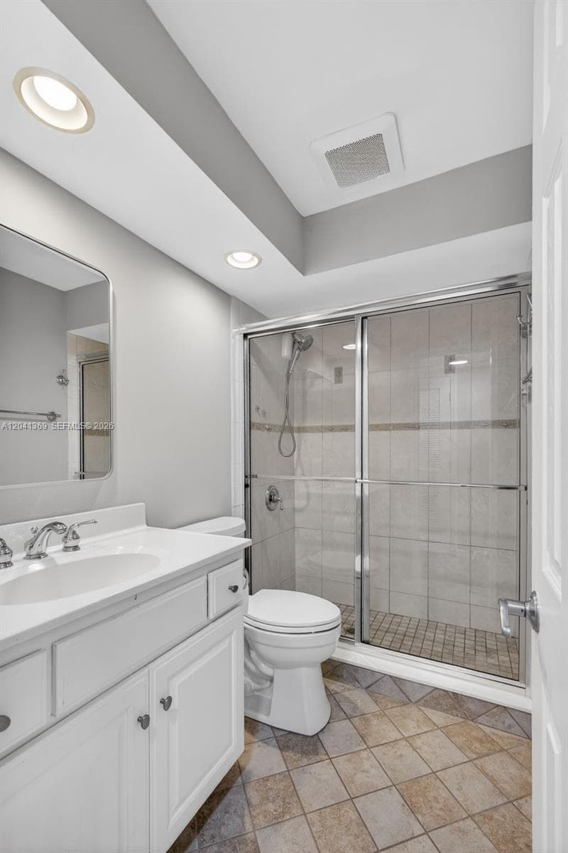 Shore Club Apts · #205 in North Palm Beach - Photo 23