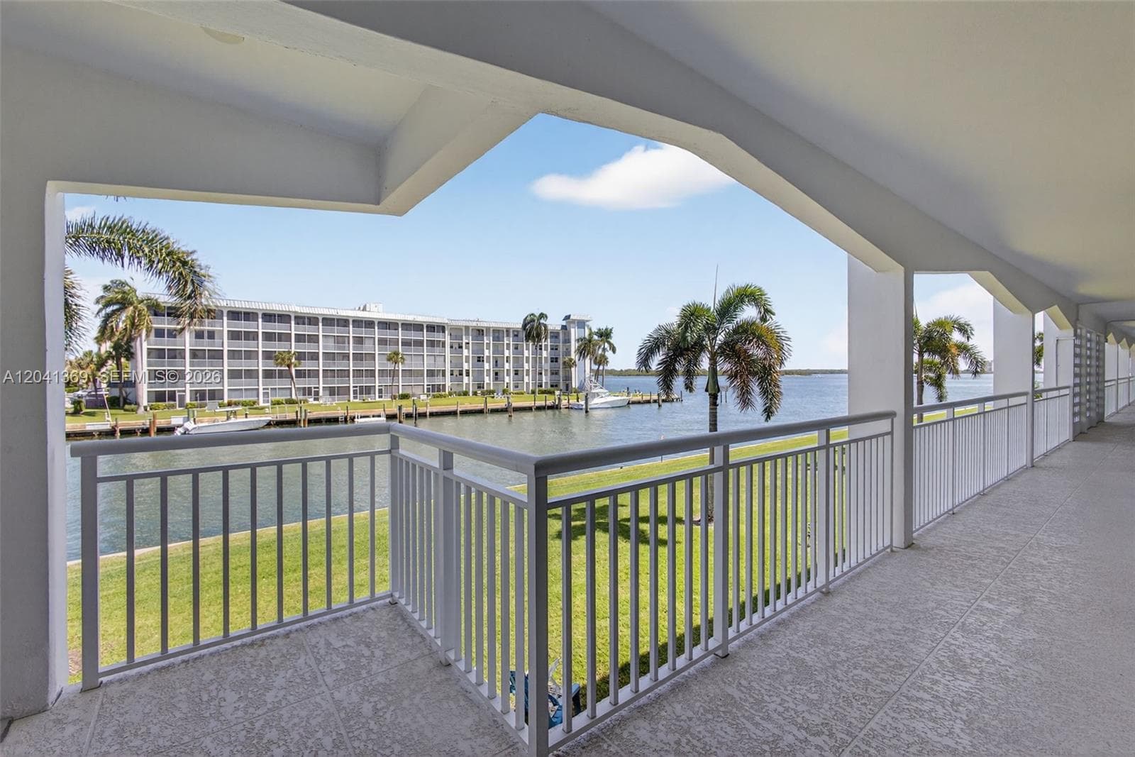 Shore Club Apts · #205 in North Palm Beach - Photo 6