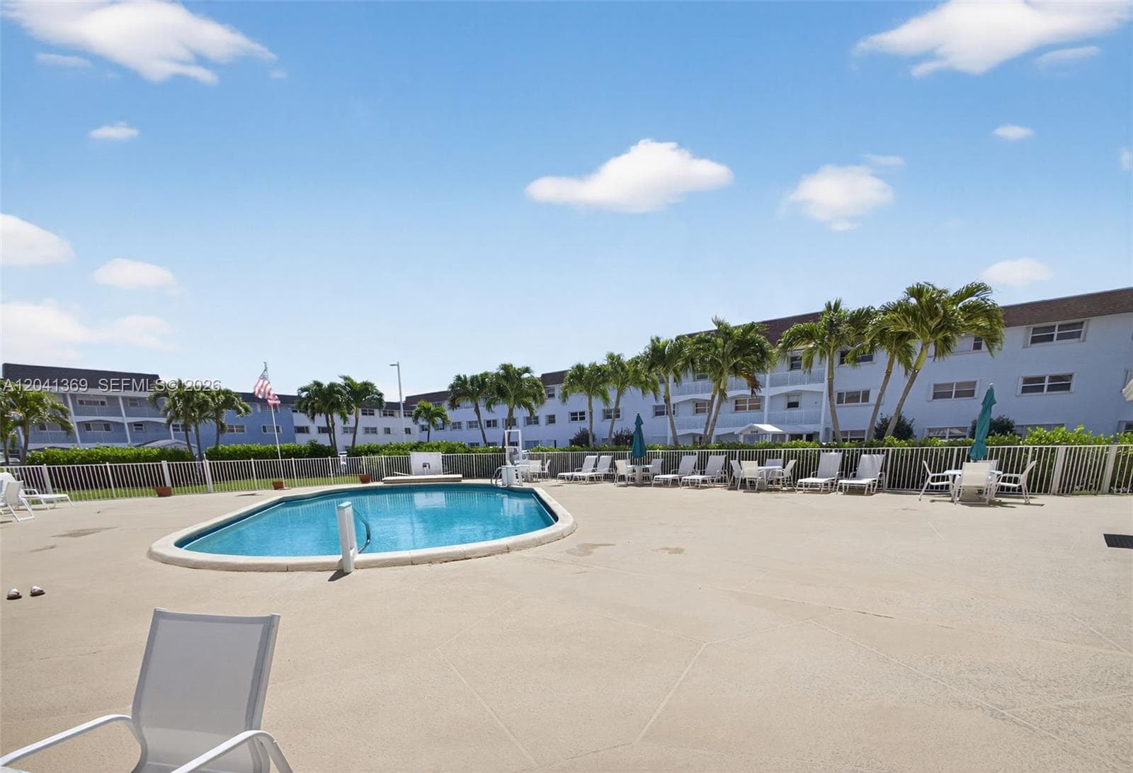 Shore Club Apts · #205 in North Palm Beach - Photo 28