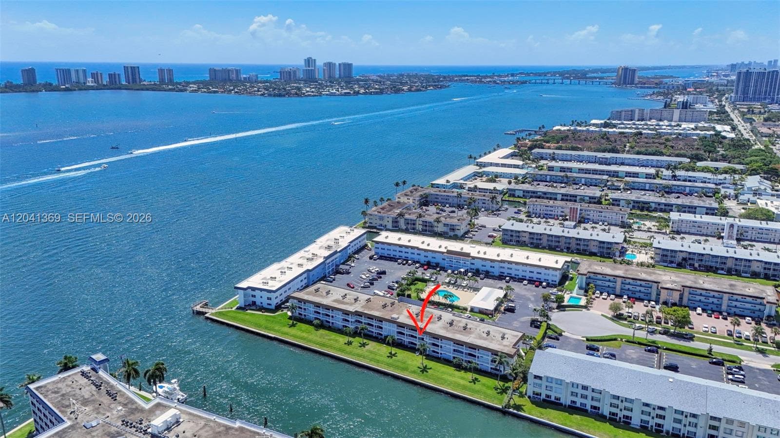 Shore Club Apts · #205 in North Palm Beach - Photo 38