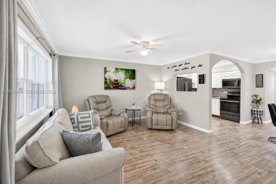 Shore Club Apts · #205 in North Palm Beach - Photo 15