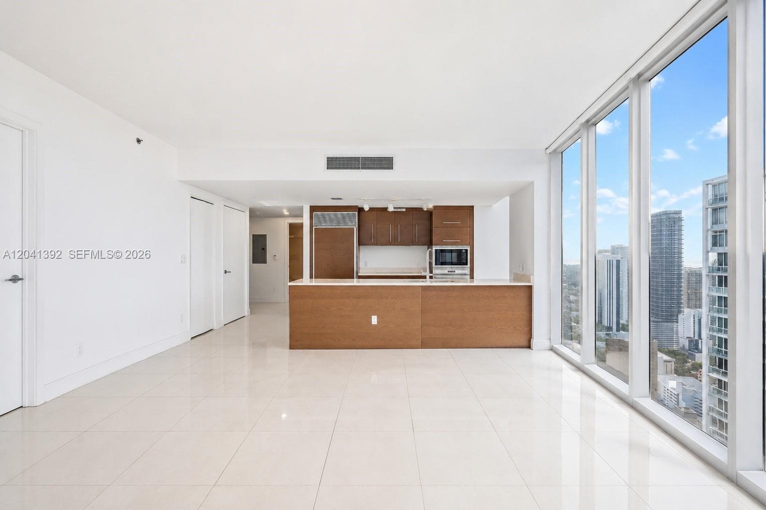 Icon Brickell I · #4715 in Miami - Photo 2