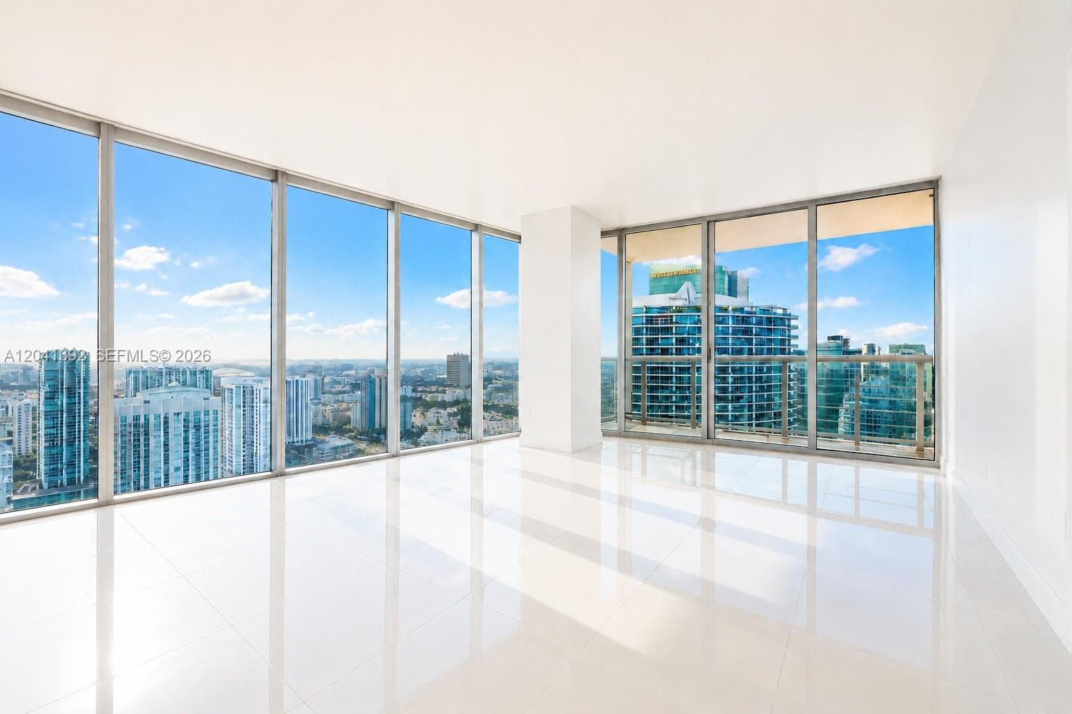 Icon Brickell I · #4715 in Miami - Photo 3
