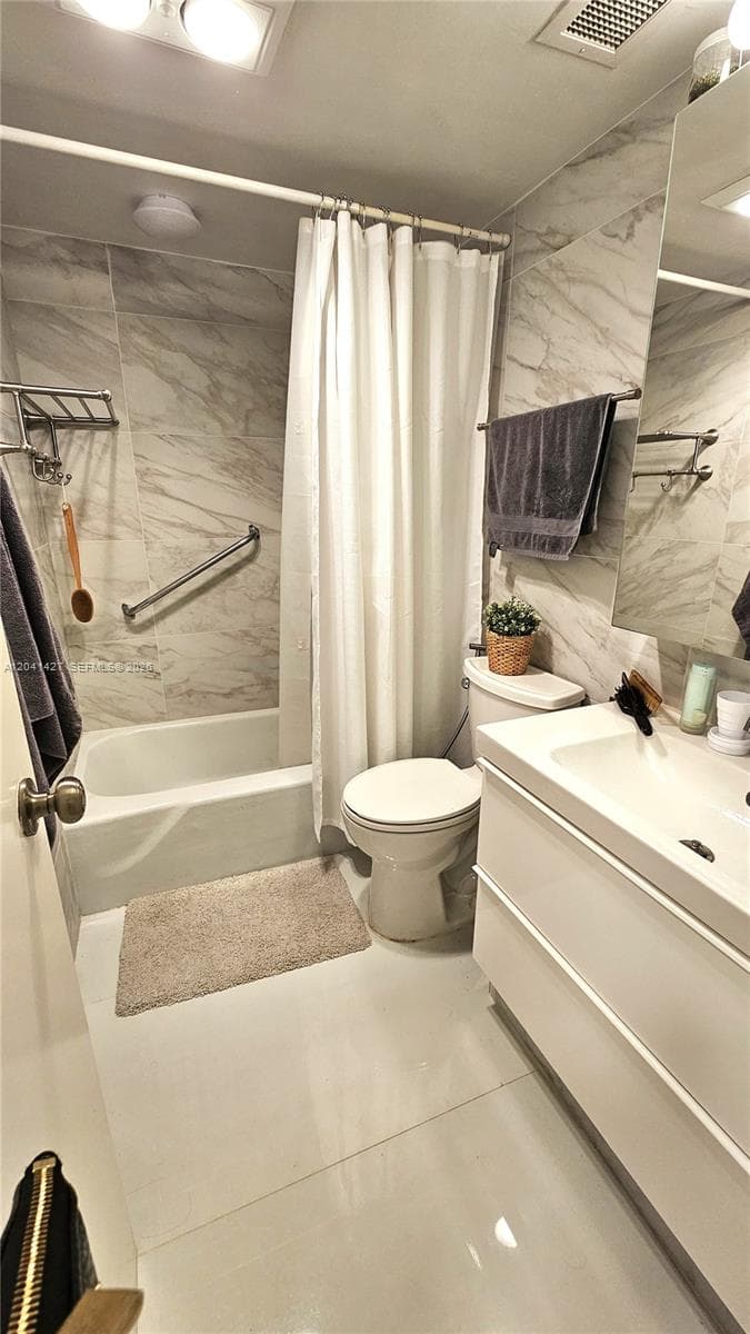 HEMISPHERES CONDO · #6B in Hallandale Beach - Photo 11