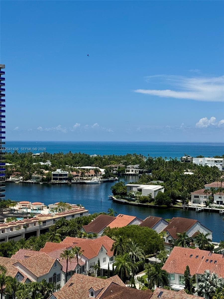 MARINA TOWER CONDO · #15F in Aventura - Photo 2