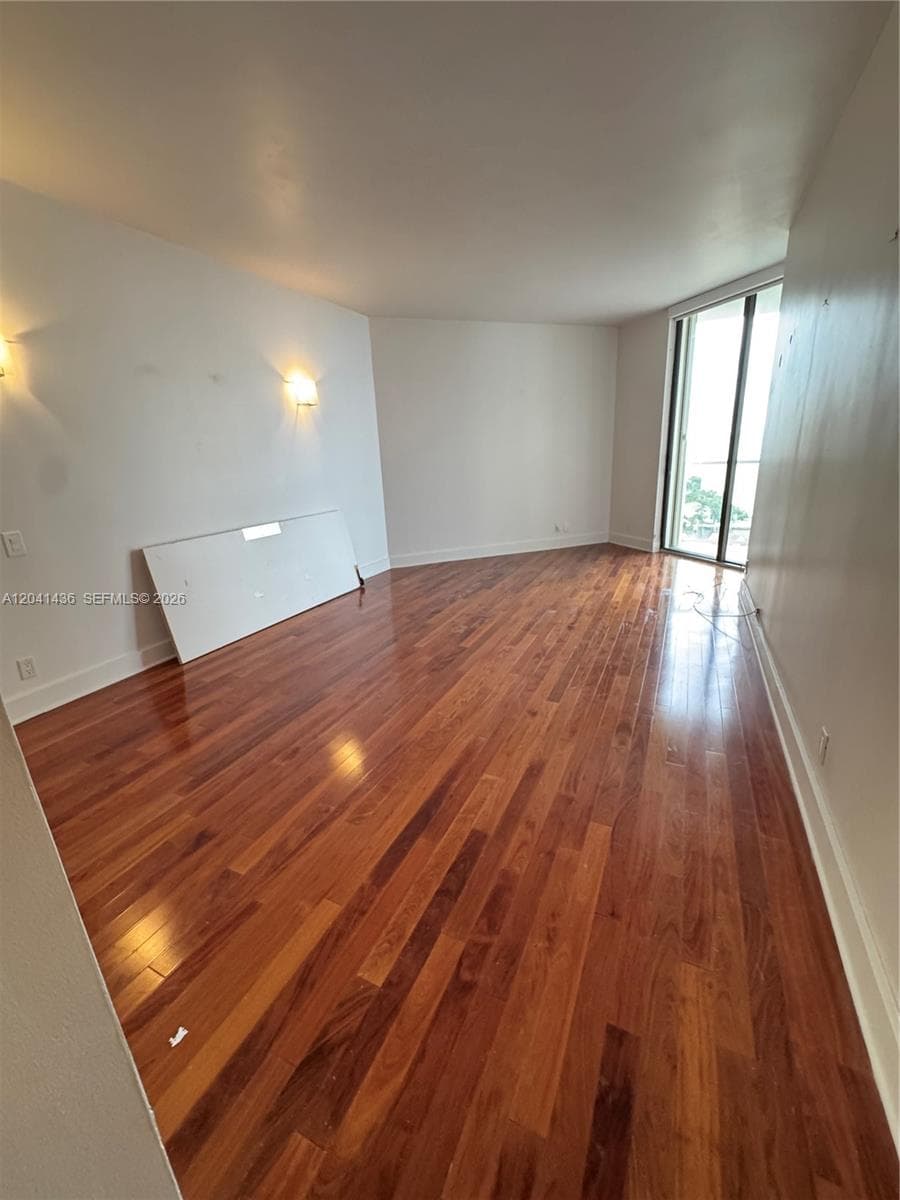 MARINA TOWER CONDO · #15F in Aventura - Photo 22