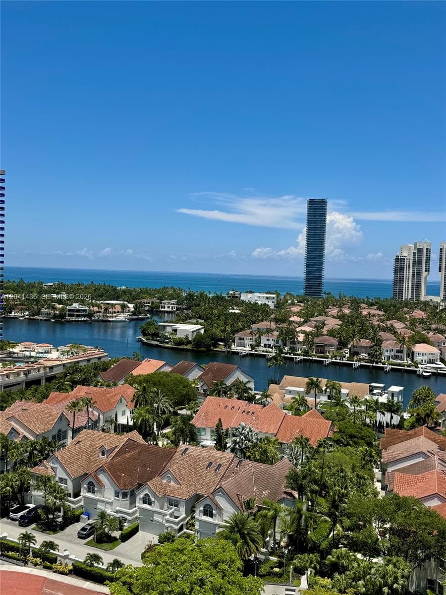 MARINA TOWER CONDO · #15F in Aventura - Photo 3
