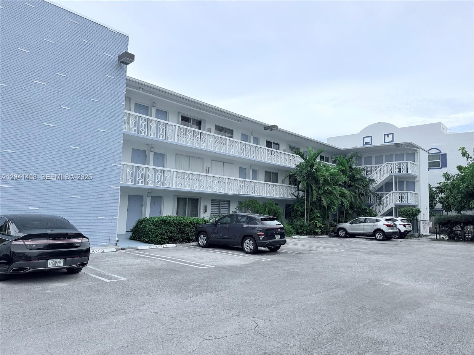 GOLDEN KEY · #21 in Bay Harbor Islands - Photo 1