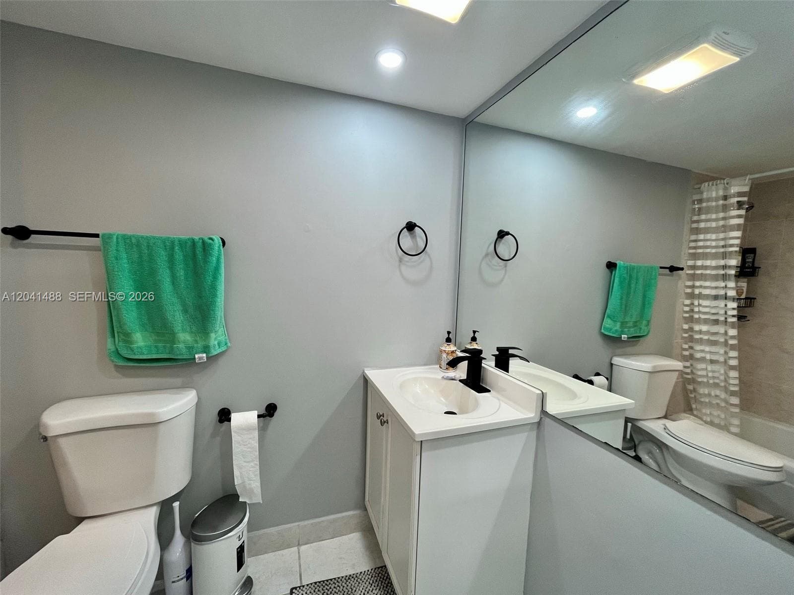 WINSTON TOWERS 100 CONDO · #2301 in Sunny Isles Beach - Photo 16