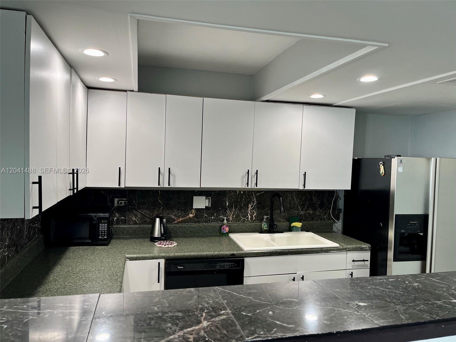 WINSTON TOWERS 100 CONDO · #2301 in Sunny Isles Beach - Photo 7