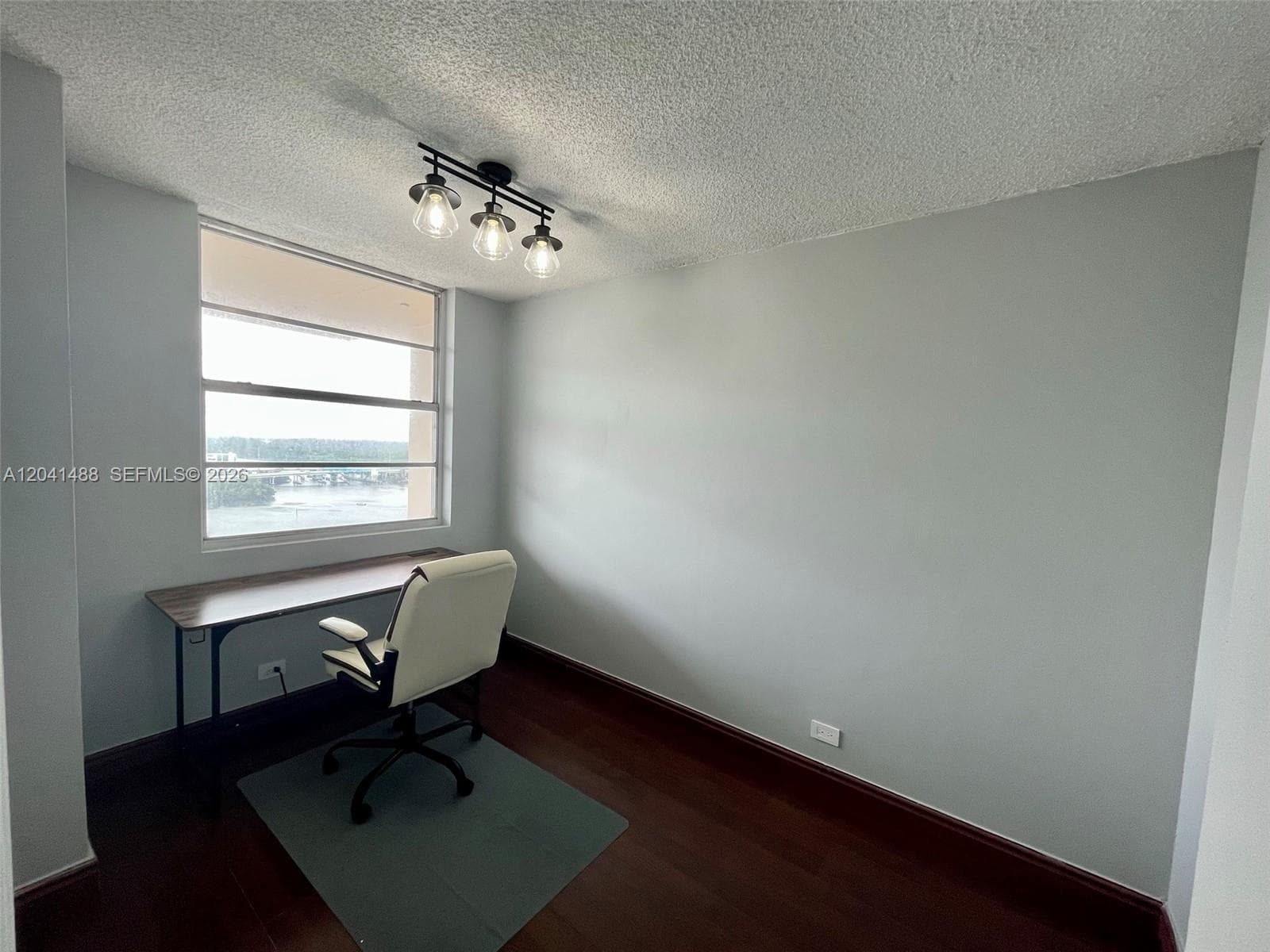 WINSTON TOWERS 100 CONDO · #2301 in Sunny Isles Beach - Photo 10