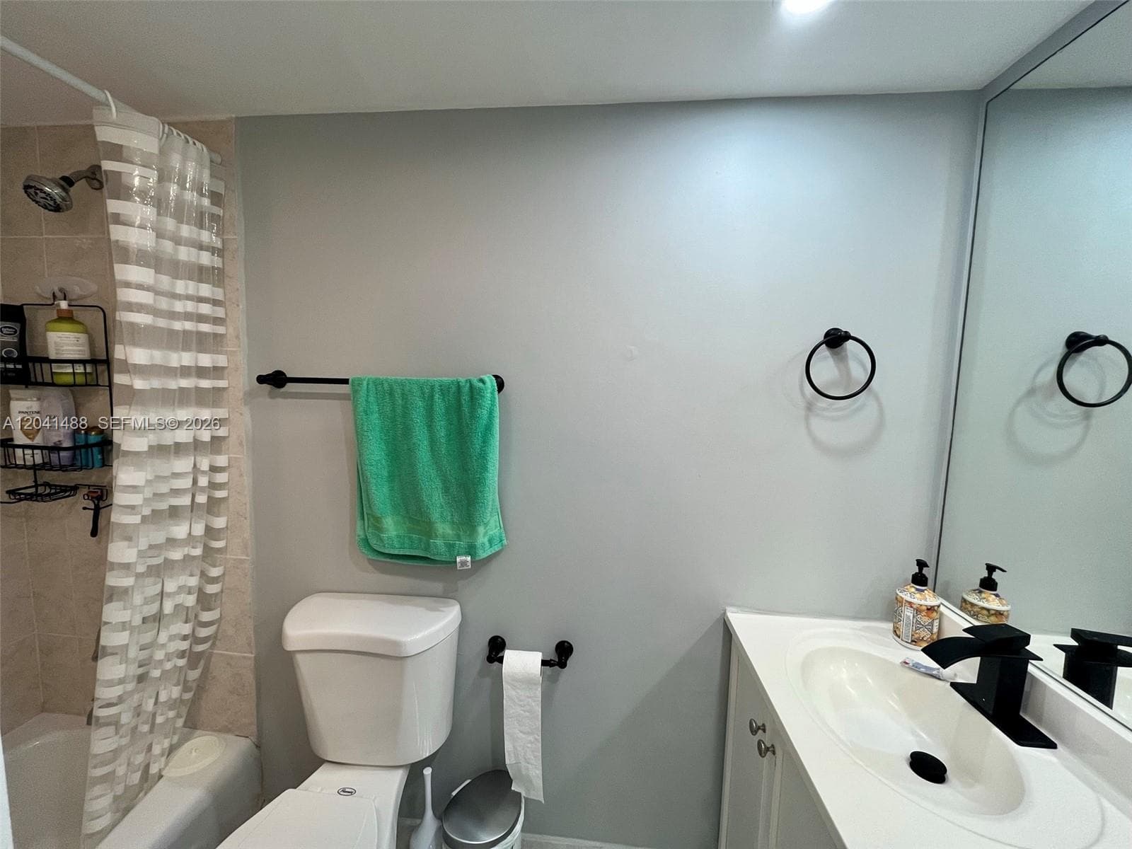 WINSTON TOWERS 100 CONDO · #2301 in Sunny Isles Beach - Photo 15