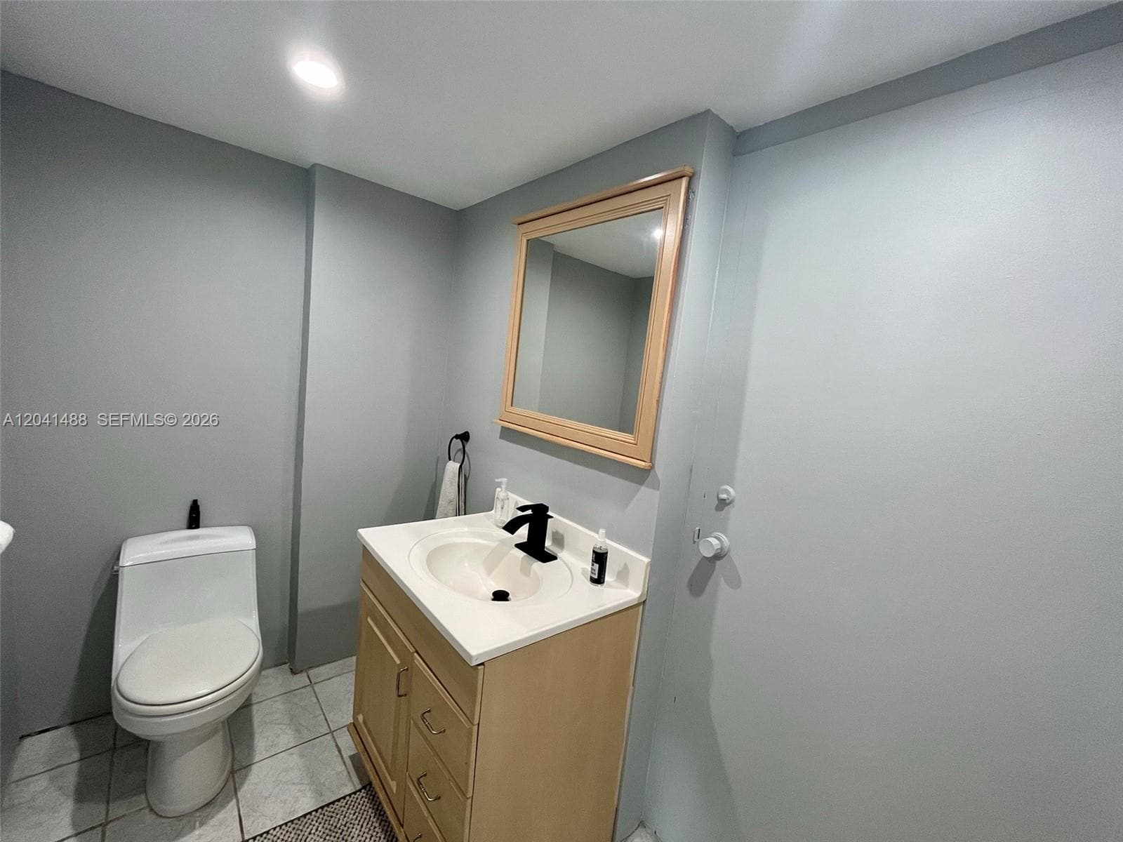 WINSTON TOWERS 100 CONDO · #2301 in Sunny Isles Beach - Photo 8