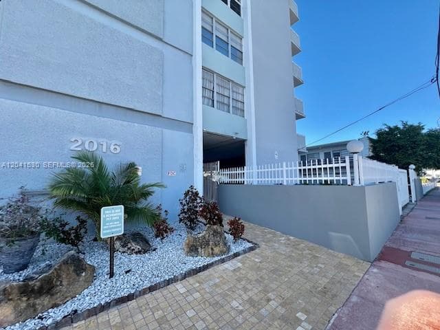 VILLA BAY VISTA CONDO · #602 in Miami Beach - Photo 38