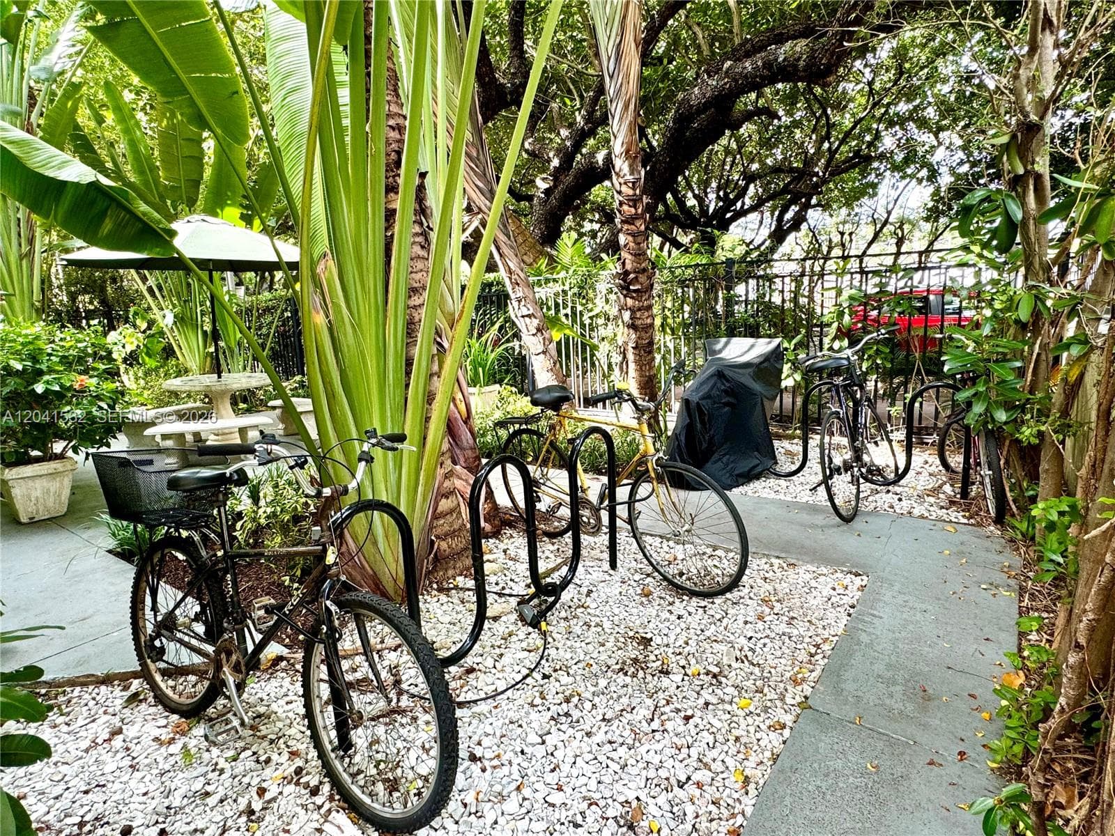 MERIDIAN PARK CONDO · #204 in Miami Beach - Photo 11
