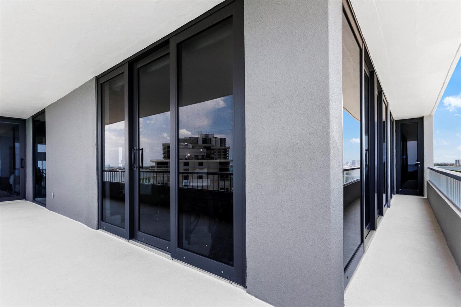 Wrap around balcony