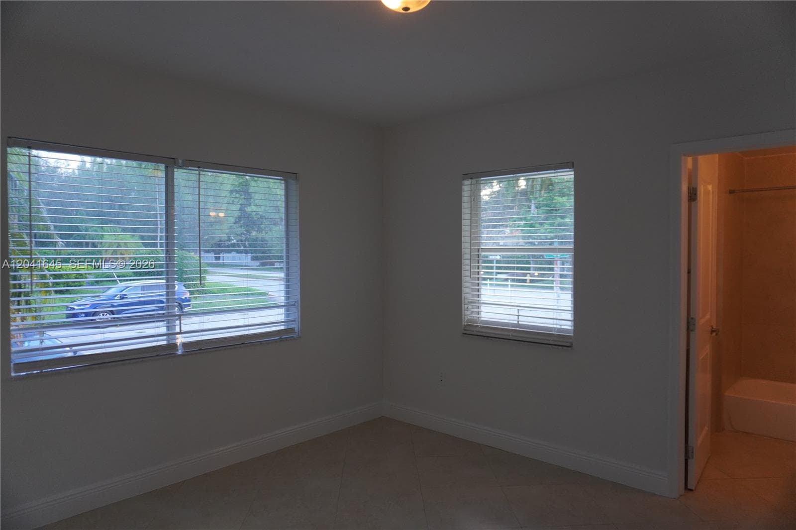 MASTER BEDROOM