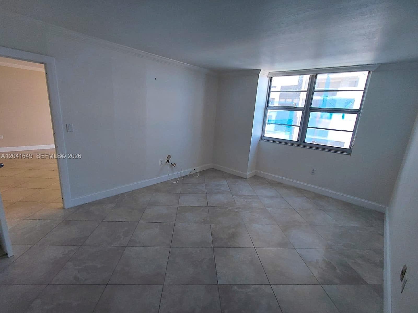 Arlen Beach · #619 in Miami Beach - Photo 17